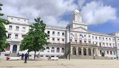 El Concello de Ferrol negociará con los sindicatos una nueva Relación de Puestos de Trabajo en otoño