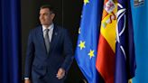 El CIS mantiene la ventaja del PSOE sobre el PP y ahonda en la caída de Sumar