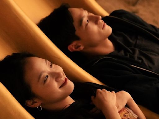 Kim Go Eun and Noh Sang Hyun attract as opposites in new aesthetic stills for romance film Love in the Big City