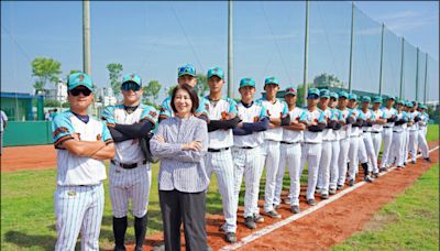 屏東潮州棒球場啟用 打造日韓移訓基地