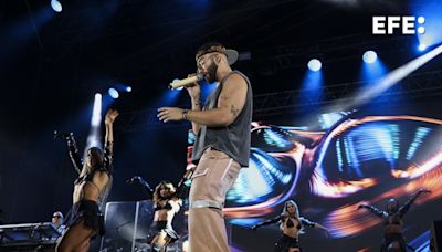 Cantabria baila bachata y merengue al ritmo del colombiano Manuel Turizo