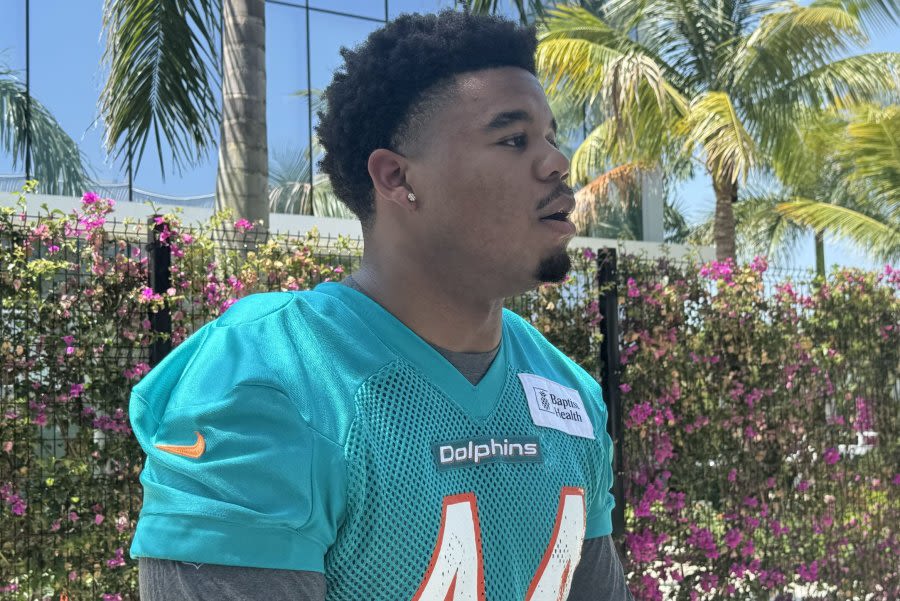 Dolphins first-rounder Chop Robinson says pass rush improved over off-season