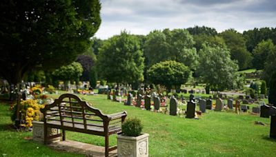 Watford cemeteries granted highest national award