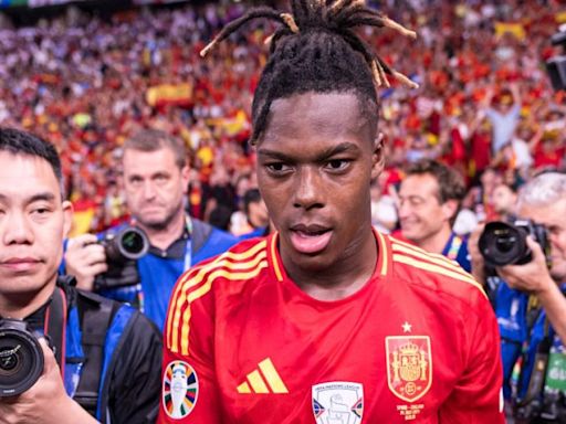 Euro 2024 star makes transfer decision amid Barcelona, Arsenal and Chelsea links