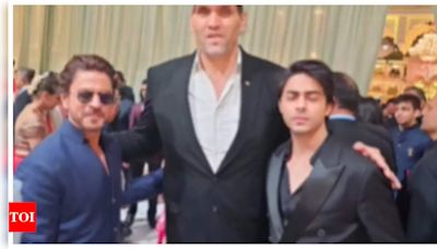 Shah Rukh Khan and son Aryan Khan pose with The Great Khali at Anant Ambani and Radhika Merchant's 'Shubh Aashirwad' ceremony | Hindi...