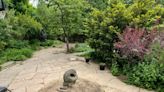 Yard of the Week: Meadows, Sculptures and a Zoned Layout (11 photos)