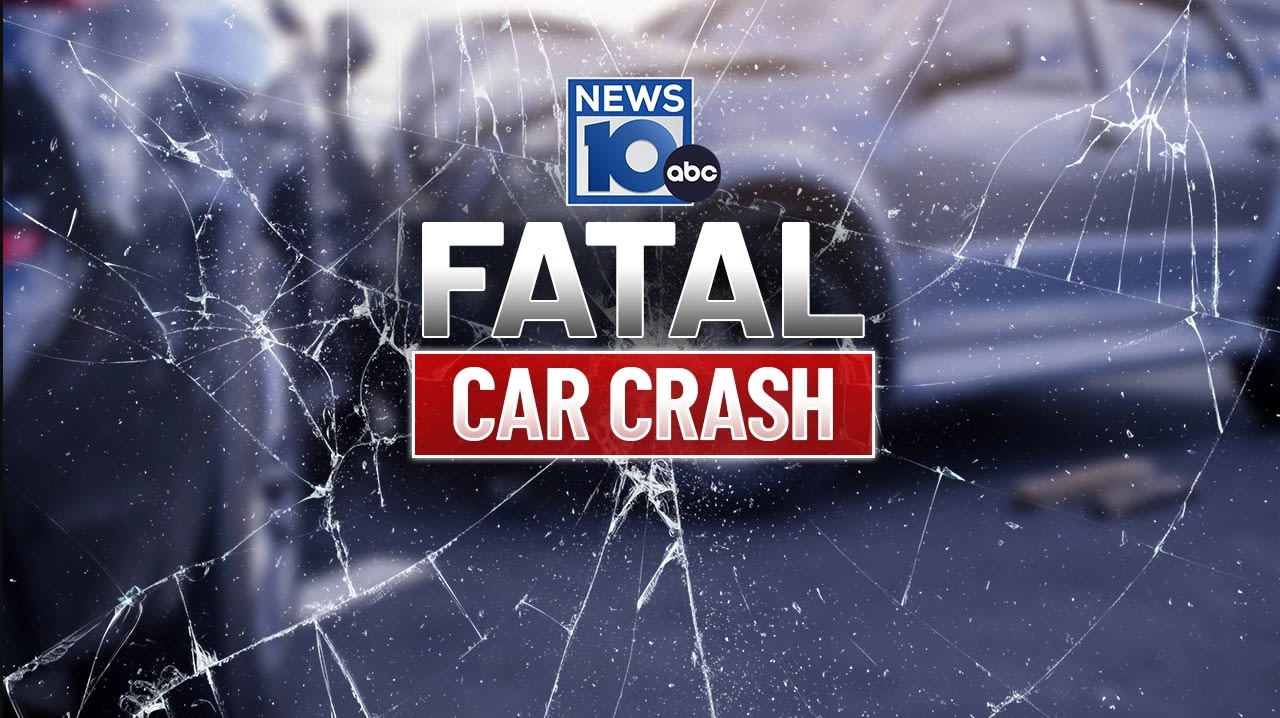 Deputies respond to fatal car crash in Broadalbin