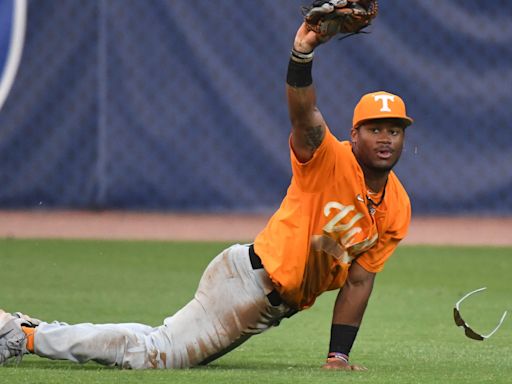 Tennessee baseball live score updates vs LSU in SEC Tournament championship game