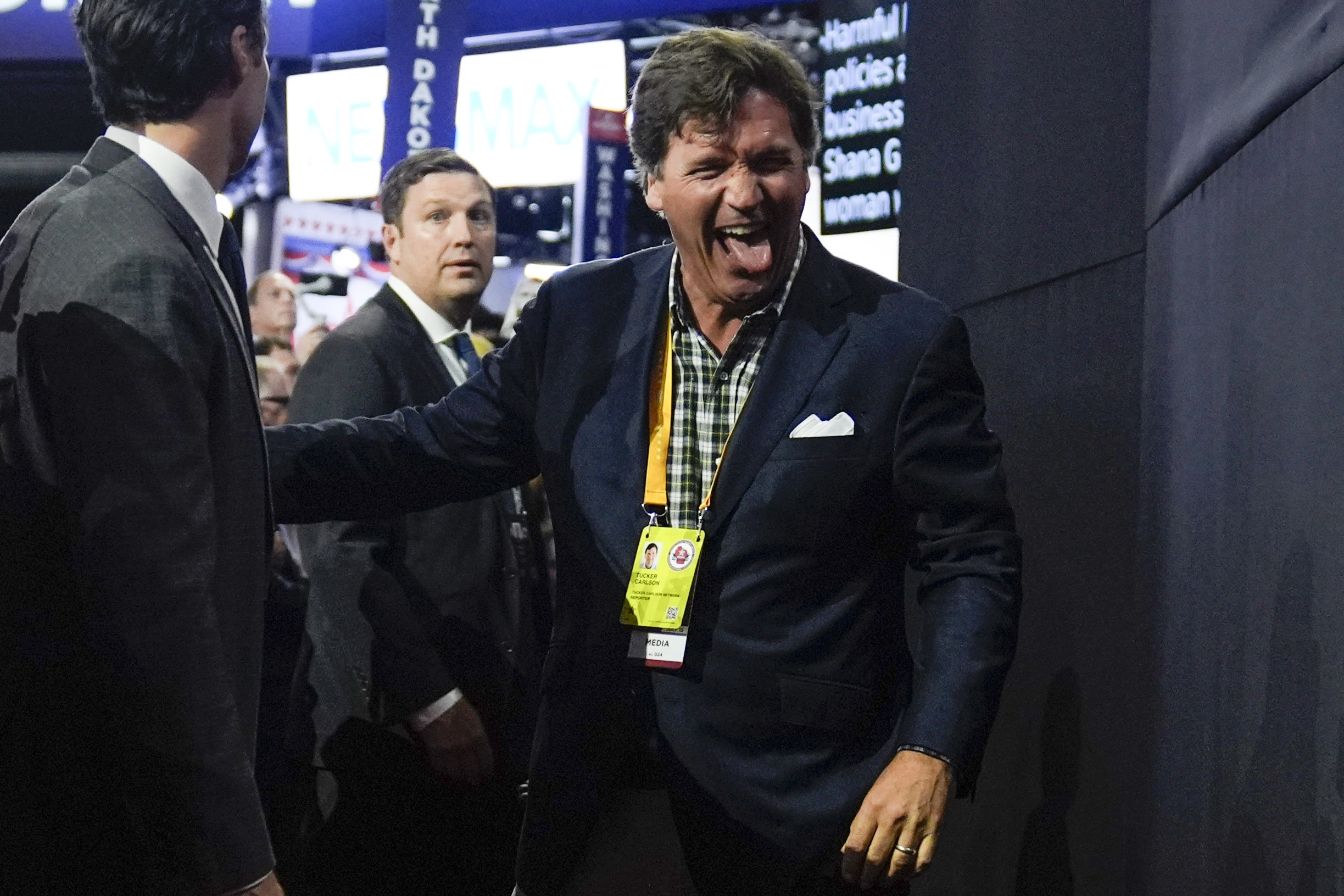 Tucker Carlson seems to be having the time of his life at the RNC