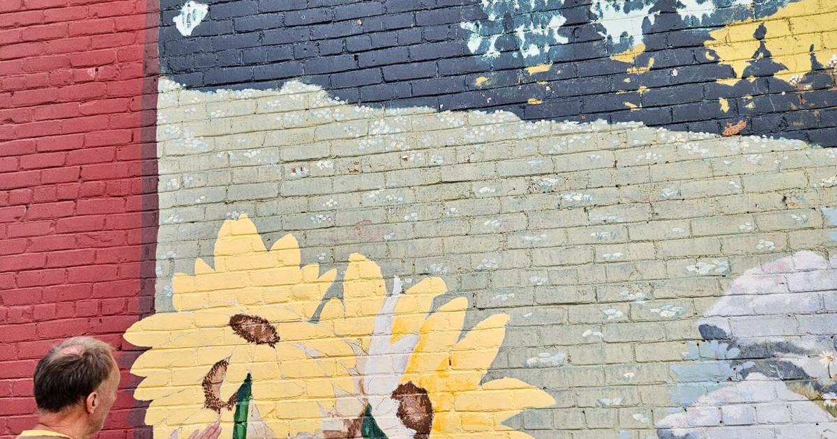 Baker City mural gets a refresh