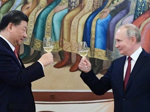 Vladimir Putin chega à China para visita de dois dias