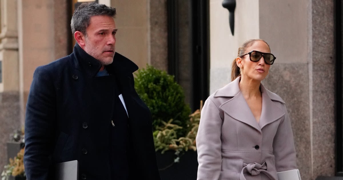 Ben Affleck 'Upset' With J.Lo After His Appearance Is Slammed