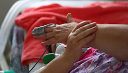 Russia's COVID deaths pass 700,000