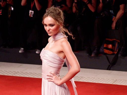 Taco temptation: Lily-Rose Depp's go-to comfort food revealed!