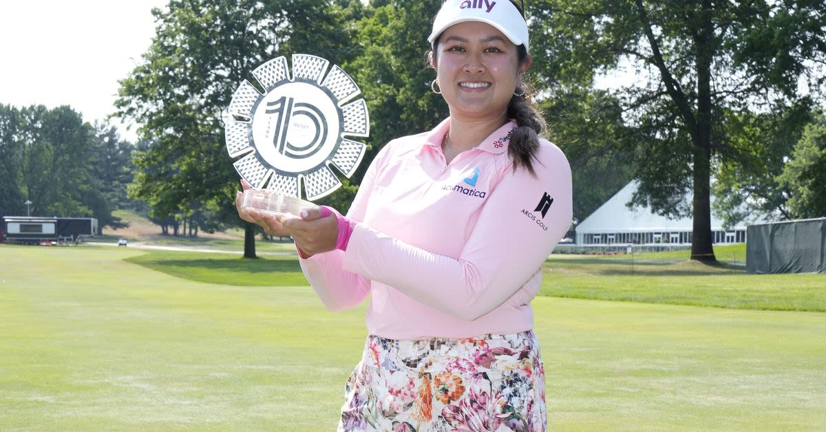 Lilia Vu’s outstanding putting edges her past Lexi Thompson in epic LPGA playoff