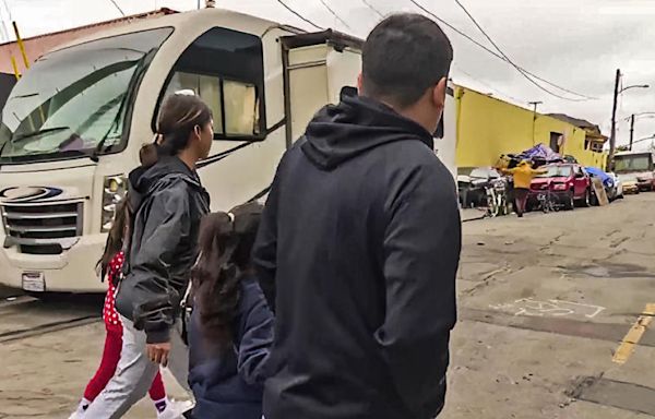 Pedestrians crowded off Oakland sidewalk by growing homeless camp