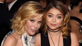 Julie Bowen reflects on supporting Sarah Hyland in past abusive relationship