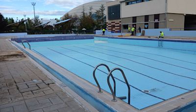 El Ayuntamiento invierte 200.000 euros en obras de reparación de las piscinas y centro de spa