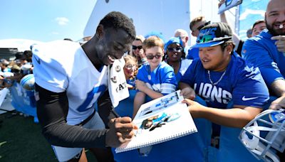 Lions training camp observations: Tempers flare during first practice with fans
