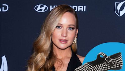 Jennifer Lawrence Put an Unexpected Spin on Summer’s 'It' Shoe — Get the Look from $28