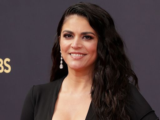 'Saturday Night Live' alum Cecily Strong reveals she is engaged