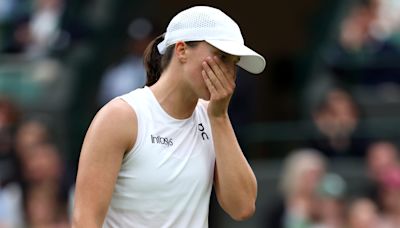 World No. 1 Iga Swiatek upset by Yulia Putintseva in third round at Wimbledon