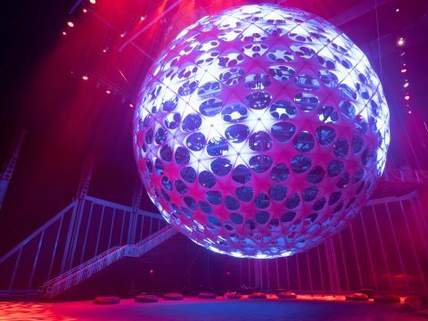 How the Sonic Sphere—Suspended in Air—Sounds As Good As It Looks
