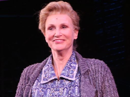 Jane Lynch Says She 'Should Have Stayed' in FUNNY GIRL With Lea Michele