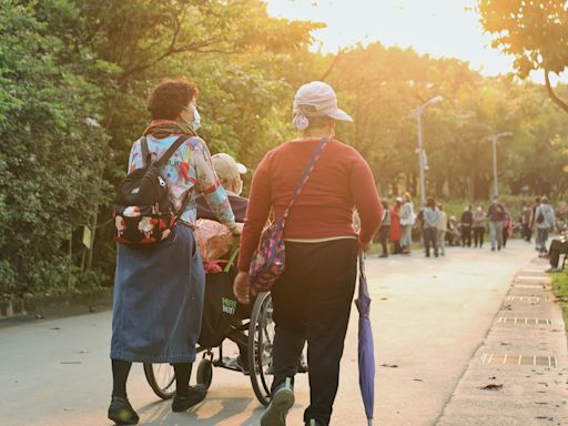 三明治族保險怎麼買？保誠人壽：英式跟美式分紅保單輪流互補