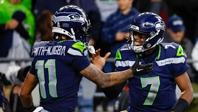 Geno Smith, Jaxon Smith-Ngijba Sync Up For Explosive Seahawks 5th OTA Practice