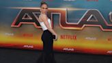 Ohne Ben Affleck: Jennifer Lopez allein bei der "Atlas"-Premiere