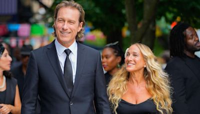 John Corbett and SJP Film in N.Y.C., Plus Lady Gaga, Keanu Reeves and More