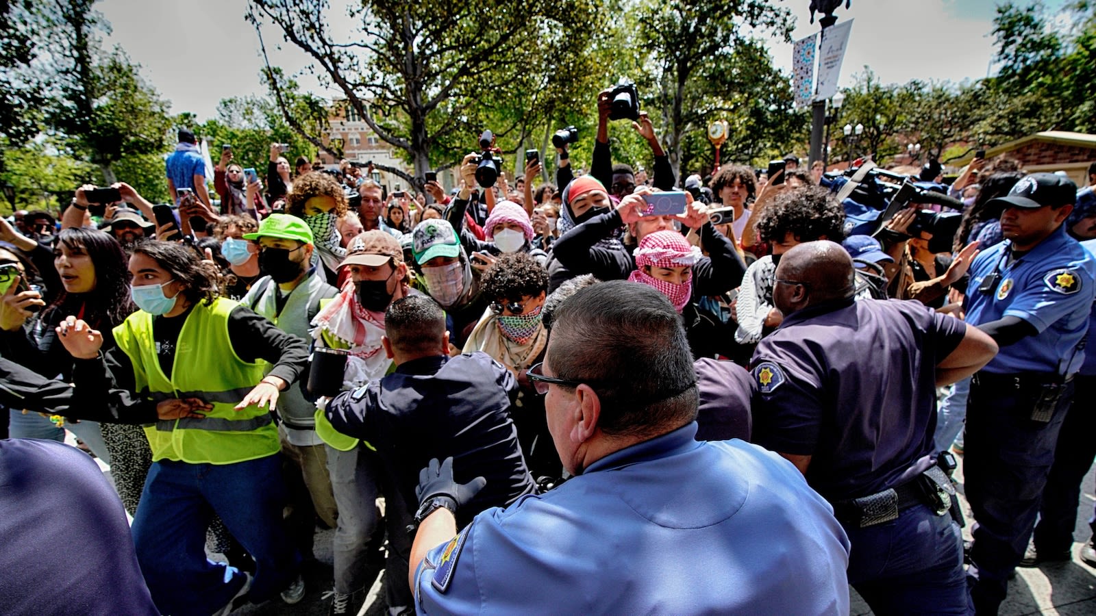 USC's move to cancel commencement amid protests draws criticism from students, alumni