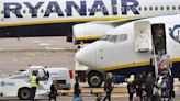 Incidente en un vuelo de Ryanair en Málaga: dos jóvenes agreden a un auxiliar lo que obliga a intervenir a la Guardia Civil