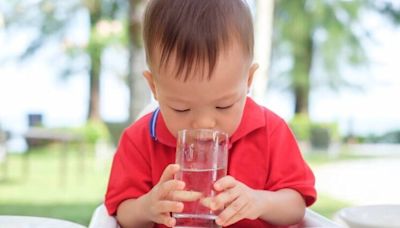 健康網》腸病毒怎麼吃？ 醫推3飲食原則：小孩多喝水防脫水 - 自由健康網