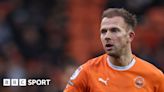 Jordan Rhodes: Blackpool sign forward on one-year deal