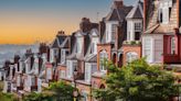 Mortgages – live: Price war to hit banks as rates fall below 4%