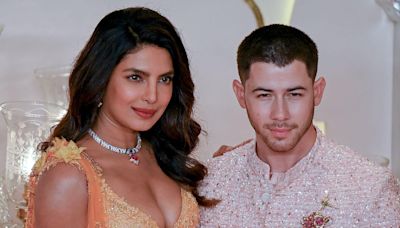 Priyanka Chopra, Kim Kardashian… Les invités prestigieux au « mariage du siècle » à Bombay