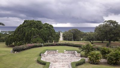 A murderous ghost haunted an exclusive Jamaican resort for centuries. But could she survive a paranormal investigation?