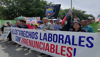 Oposición acusa al Gobierno de destruir derechos laborales