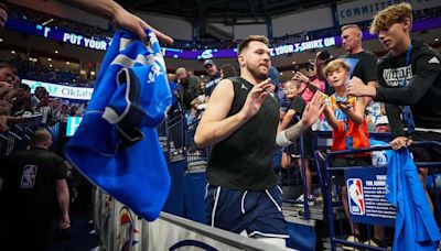 Amid Luka Doncic’s 3-point shooting woes, Mavs coach Jason Kidd is mum about star’s knee