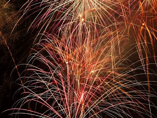 Several St. Louis-area cities move fireworks shows to Friday. Others cancel events.