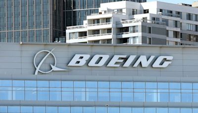 Boeing is celebrating the latest employee to come forward with dirt on the company 'for doing the right thing'