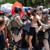 Texas police moved to break up a protest on Monday at the University of Texas at Austin