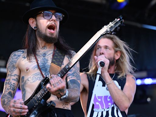 Dave Navarro finished an album with Taylor Hawkins – then he lost his friend, his band and his love of guitar playing
