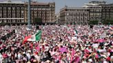 Marea Rosa vs AMLO: ¿a quién le pertenece legalmente la bandera de México?