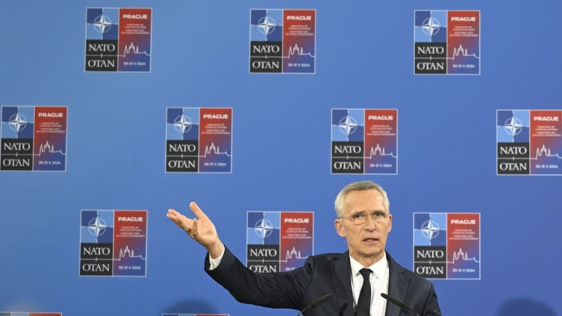 NATO chief: Russia cannot 'wait us out,' urges long-term Ukraine aid