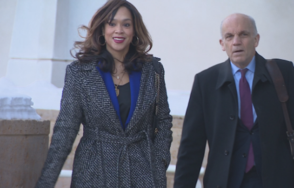 Federal prosecutors seek 20 months in prison for Marilyn Mosby; defense asks for probation