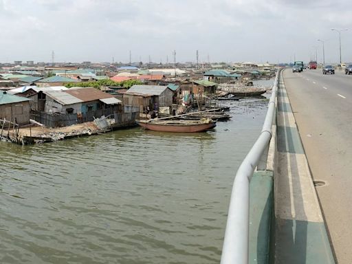 La “Venecia de África” enfrenta una amenaza creciente del mar