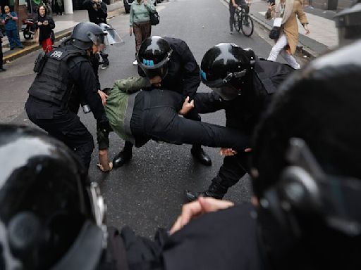 "Sólo reforzaron mis convicciones" | El último liberado tras la represión del Congreso, los cuatro que siguen presos y las apelaciones